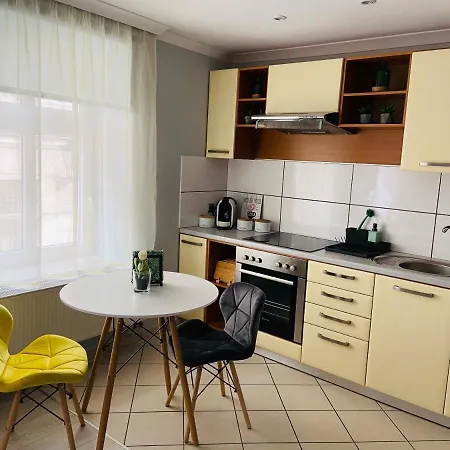 Apartment Na Starowce Iii *